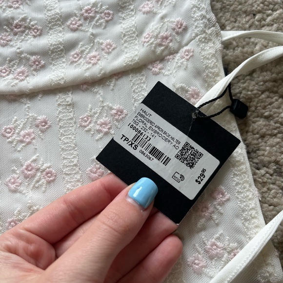 NWT Garage Open Back Floral Tank - Picture 3 of 5